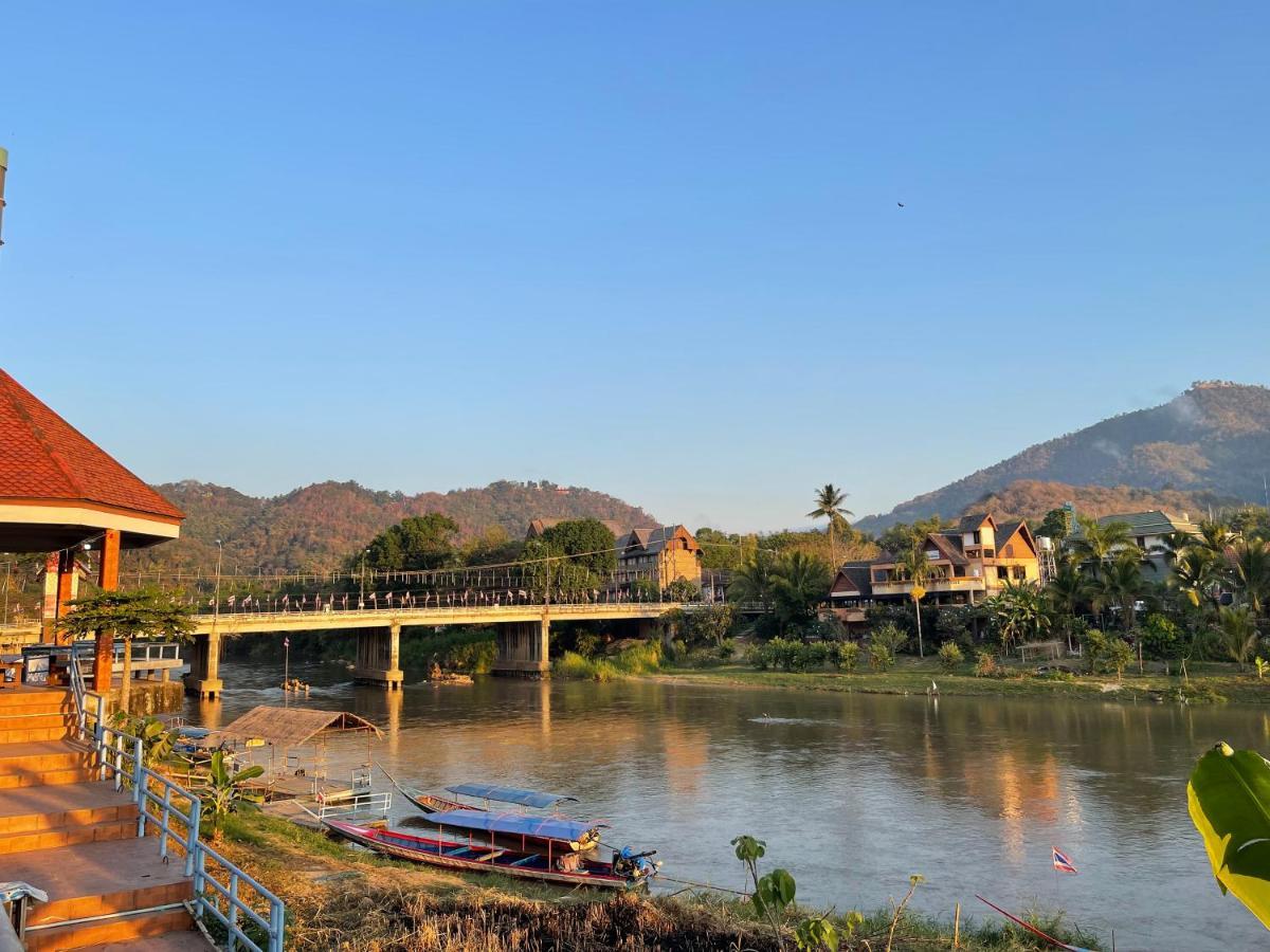 Saranya River House สรัญญาริเวอร์เฮาส์ Mae Ai Buitenkant foto