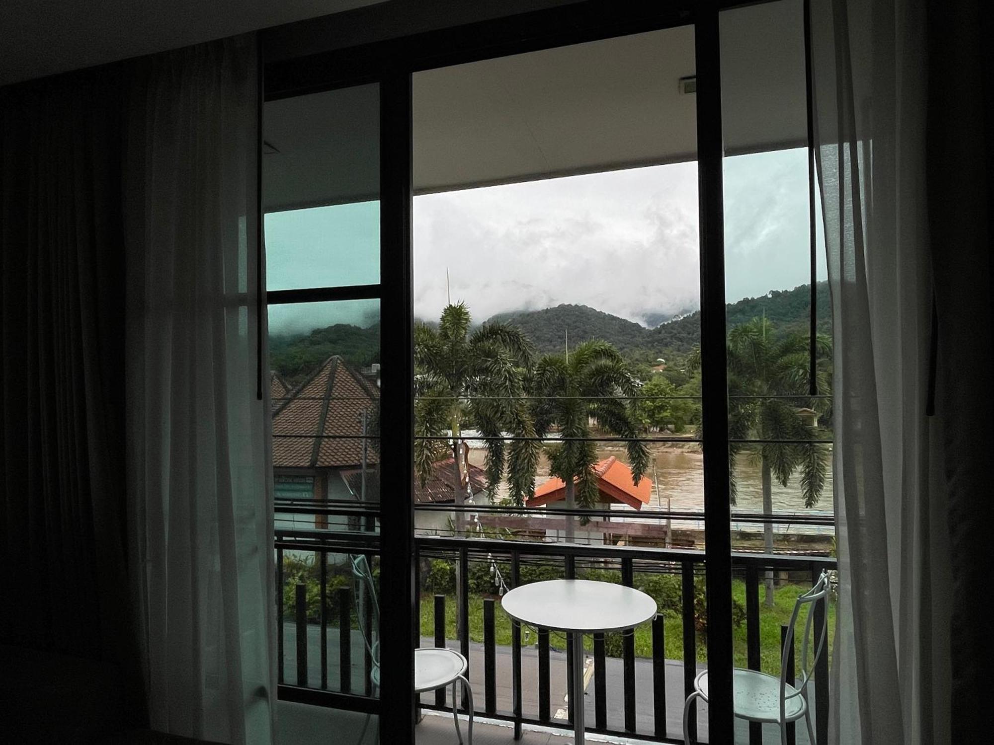 Saranya River House สรัญญาริเวอร์เฮาส์ Mae Ai Buitenkant foto